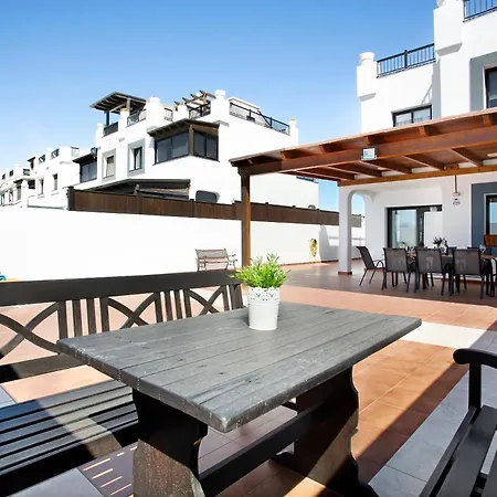 Zoe Semesterbostad Corralejo